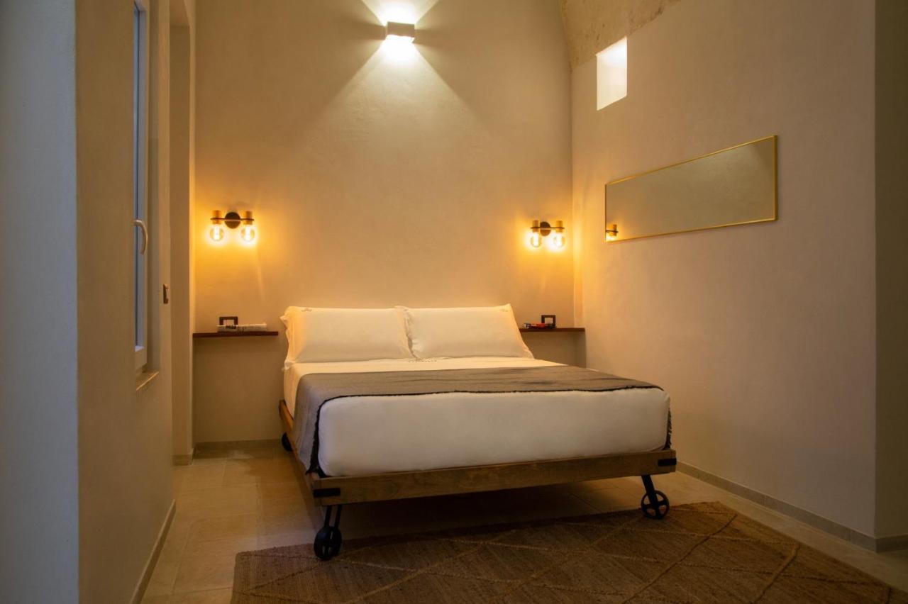 Ellements - Luxury Rooms Brindisi Exterior photo